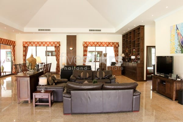 Palm Hills Golf Course : Luxury 4 Bedroom Pool Villa With Maids Quarters, photo 11