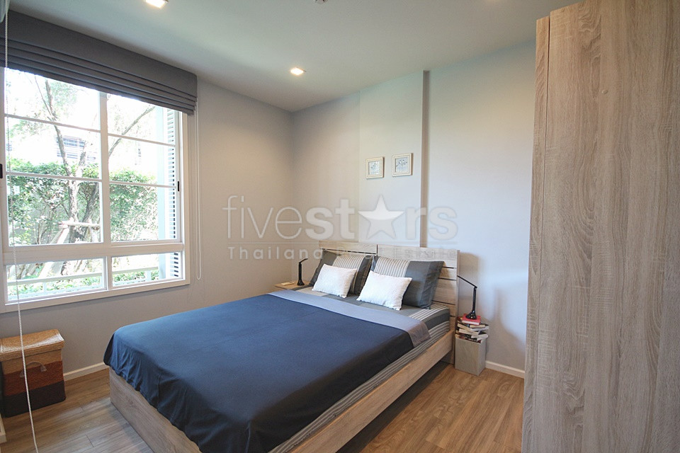 Absolute Beachfront 2 Bed Condo For Sale in Khao Takiap, photo 9
