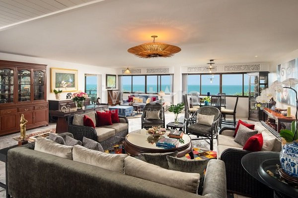Absolute Beachfront 3 Bed Condo, photo 2