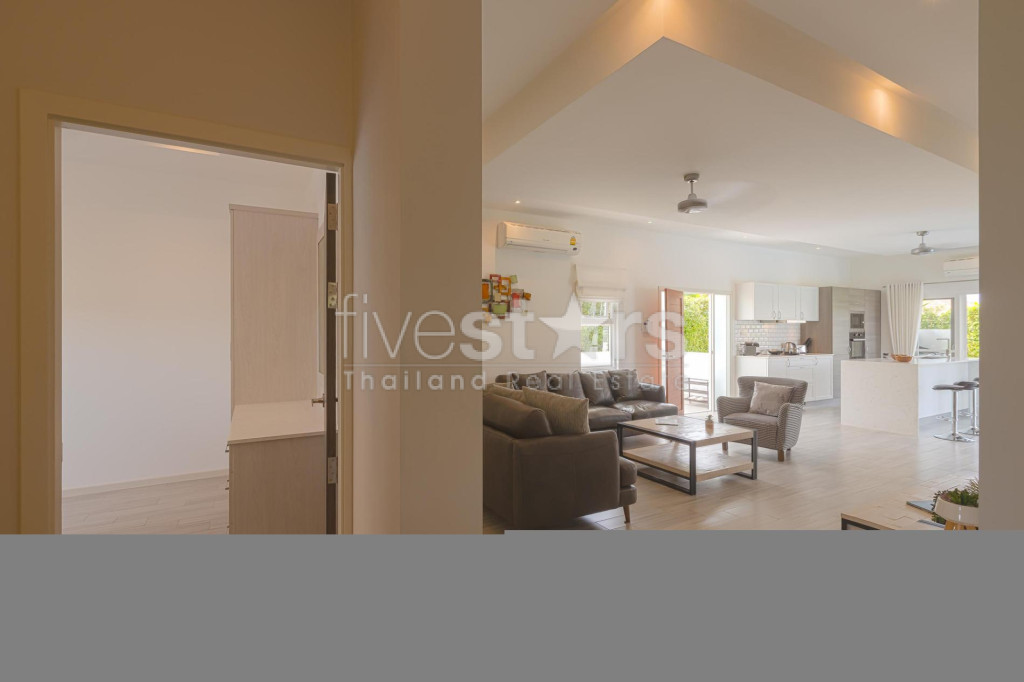 Phu Montra K-Haad : Luxury, Modern and Stylish 5 Bedroom Villa, photo 2