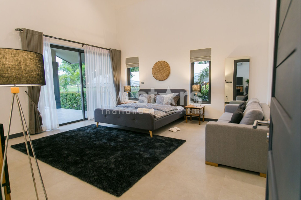Sanctuary Lakes :  4-Bedroom Luxury Pool Villa in Hua Hin, photo 7