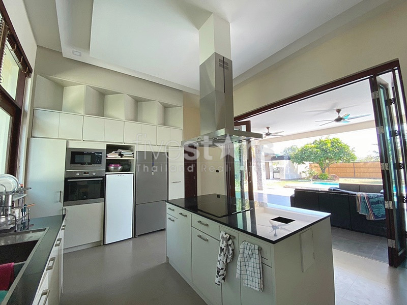 Spacious 4-Bedroom Pool Villa in Hin Lek Fai – Modern Living with No Common Fees, photo 13