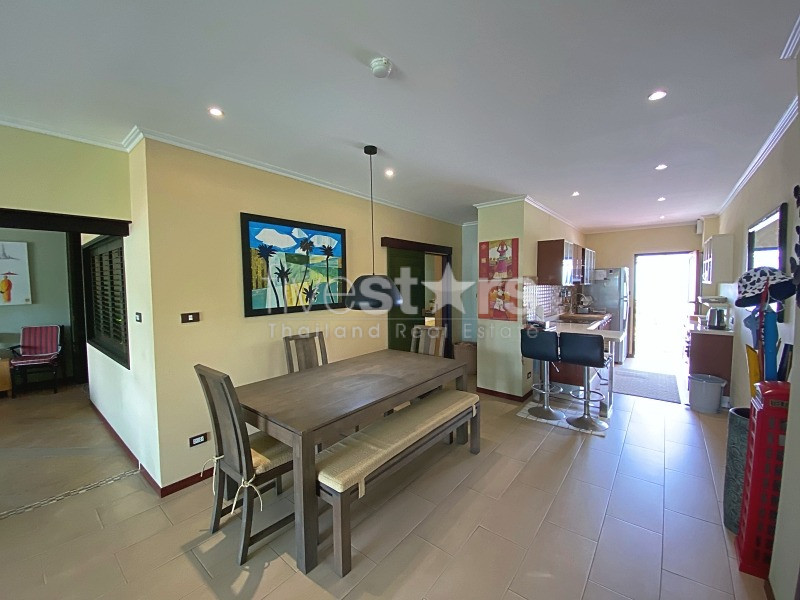 City Center 2 Bed 2 Bath Condo with Sea and Mountain Views at Baan Klang Condo, photo 10