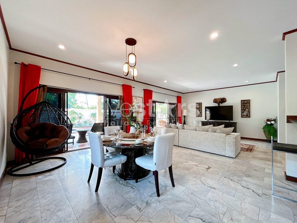 Crystal View : Large Renovated 3 Bedroom Pool Villa, photo 2