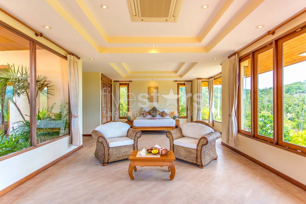 Villa vue mer avec 9 chambres à vendre sur les hauteurs de Bophut, photo 9