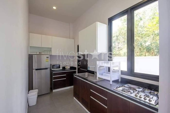 3 Bed Pool Villa only 3-4 minutes from Blu Port and the Beach, photo 8