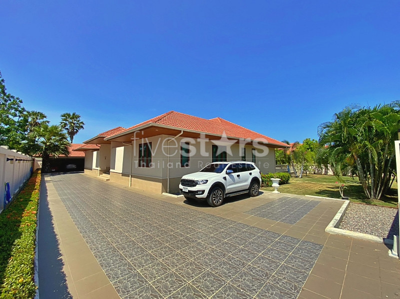 Elegant Thai-Bali Pool Villa for Sale Near Khao Kalok Beach, photo 8