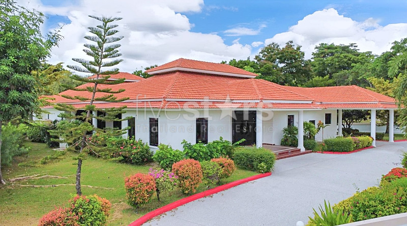 Luxurious Balinese-Style Pool Villa for Sale at Palm Hills Golf Course Hua Hin, photo 2