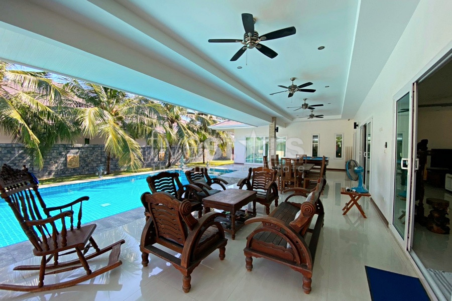 Luxury 4-Bedroom Pool Villa for Sale at Palm Villas Hua Hin, photo 8