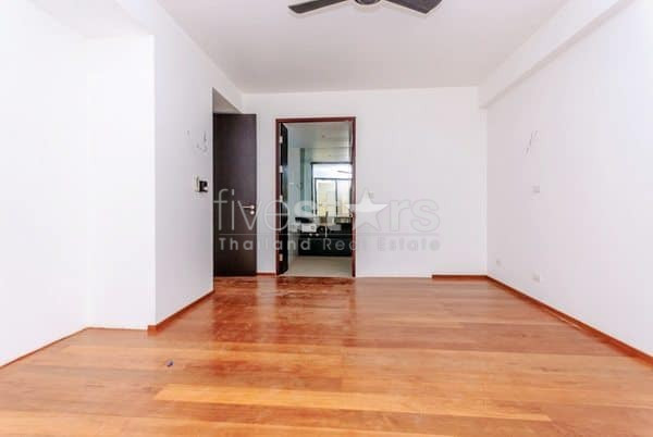 3 Bed Villa in Khao Takiab, photo 9