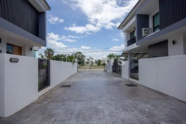 2 Storey 3 Bed Pool Villa in Pranburi: 100 meters from the beach, photo 13