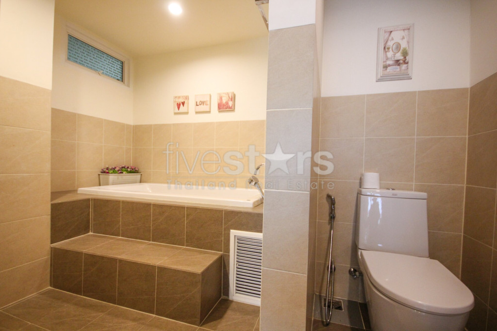 Searidge: Prestigious 2 Bedroom Unit For Sale, photo 14