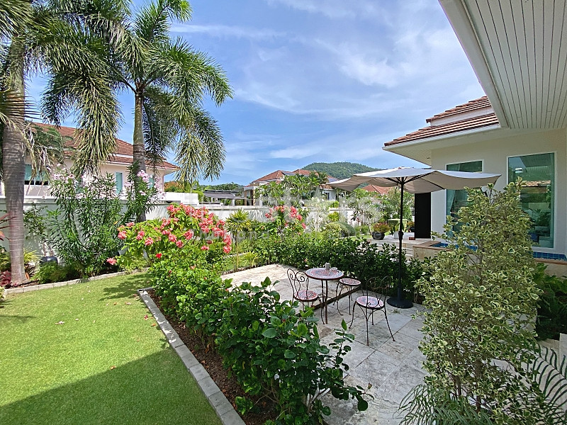 Stunning 3-Bedroom Luxury Pool Villa for Sale at Red Mountain Hua Hin, photo 14