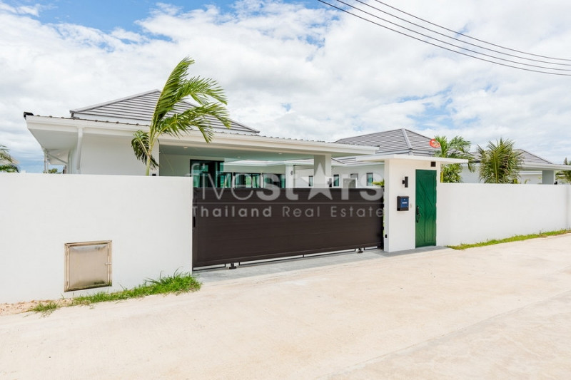 Luxury Modern Pool Villas for Sale at Botanica Hua Hin – Dream Homes in a Green Oasis, photo 4