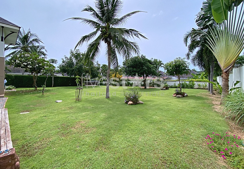Executive 4-Bedroom Pool Villa with Guest Studio on Rare Double Plot in Khao Tao, photo 5