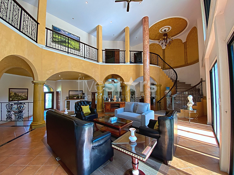Elegant Tuscany-Inspired Luxury Villa – For Sale & For Rent – Soi 114, Nong Kae, Hua Hin, photo 14