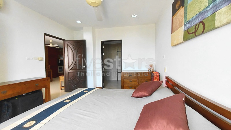 Spacious 2 Bed Sea View Condo For Sale KM Beach Paknampran, photo 11