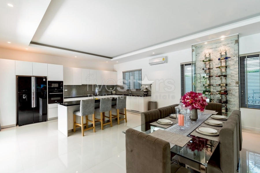 Luxury 3-Bedroom Pool Villa for Rent at The Clouds, Hua Hin / Cha-am – Near Palm Hills Golf Club, photo 7