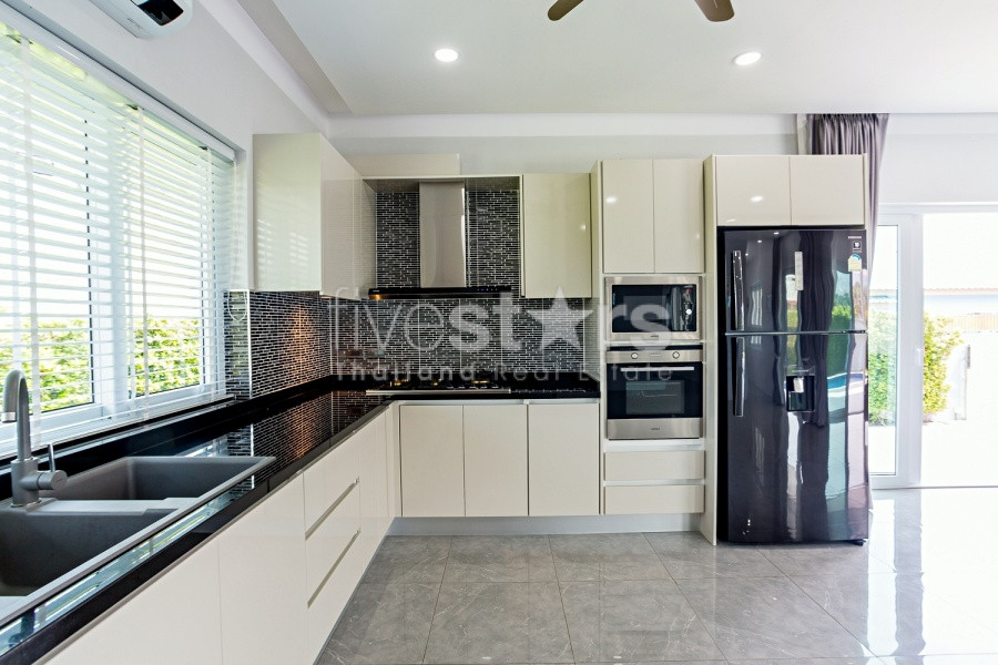 Modern Single Storey Pool Villa for Sale in Peaceful Khao Tao Soi 126, photo 8
