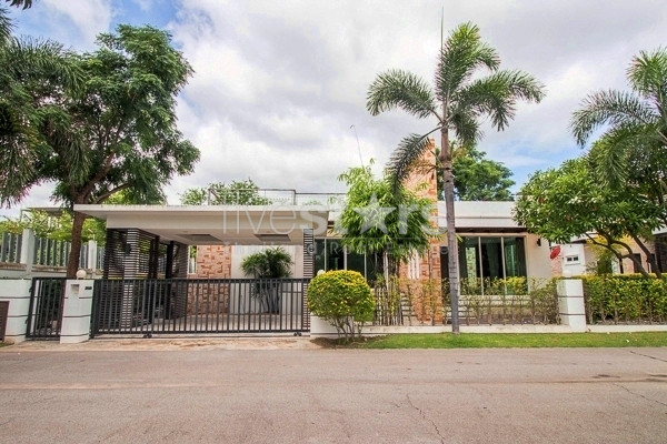 Modern 3 Bedroom Villa