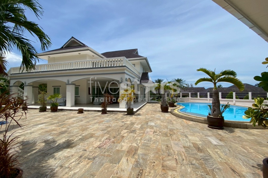 Spacious 6-Bedroom Villa in Khao Tao, Hua Hin – Private Pool, Guest House & Scenic Views, photo 4
