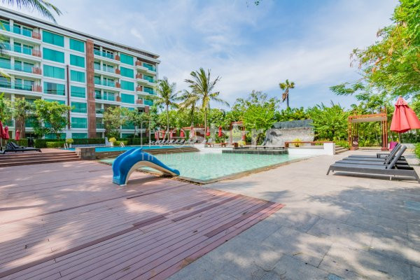 Luxury 2 Bedroom Condo in Premier Hotel Complex