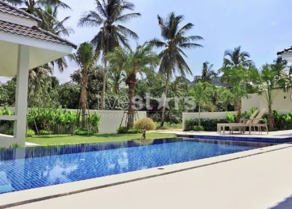 White Beach Villas : Coconut Villa E, photo 11