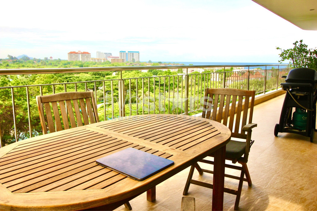 Luxury 3 Bedroom Condo With Stunning Sea Views, photo 14