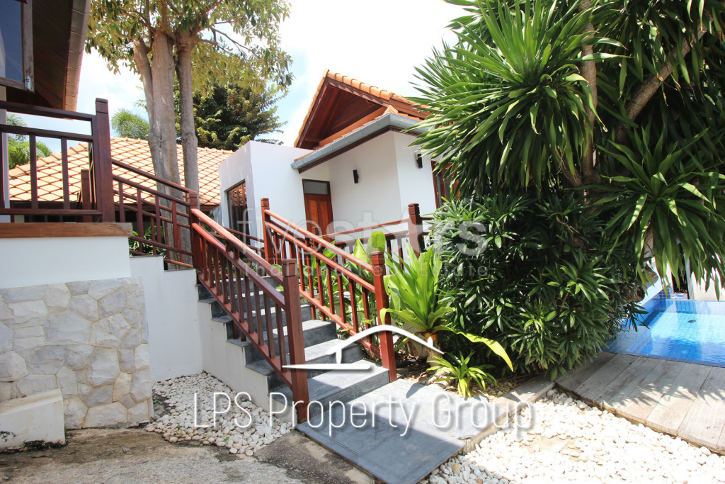 Unique 4 Bed Luxury Villa close to town (Sea Views), photo 13