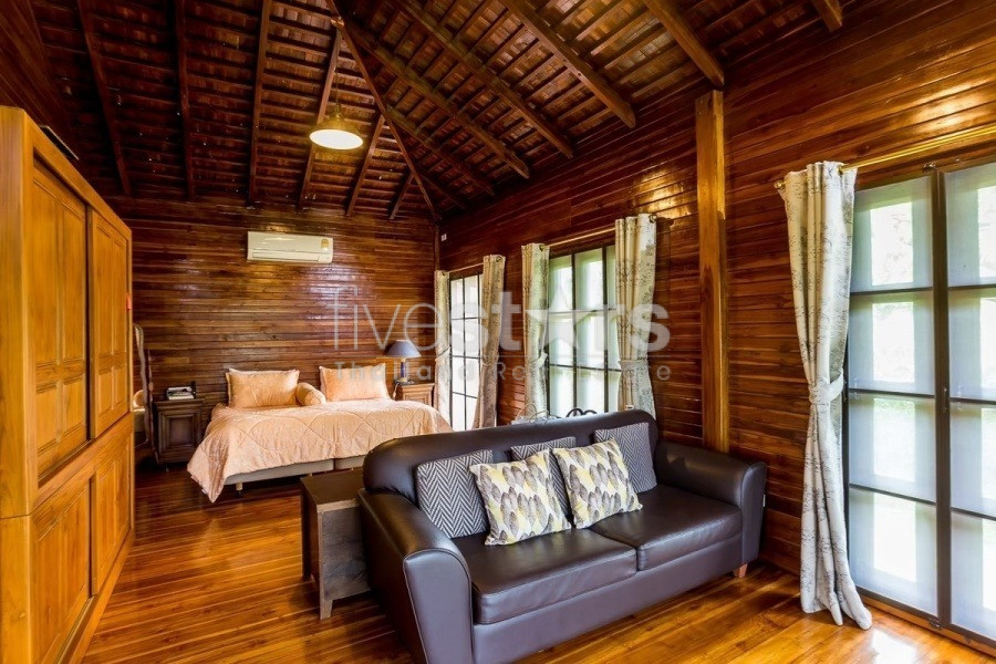 Authentic Thai Teakwood Villa Estate with Guest Bungalows and Mountain Views Near Sam Roi Yot – Reduced Price, photo 14