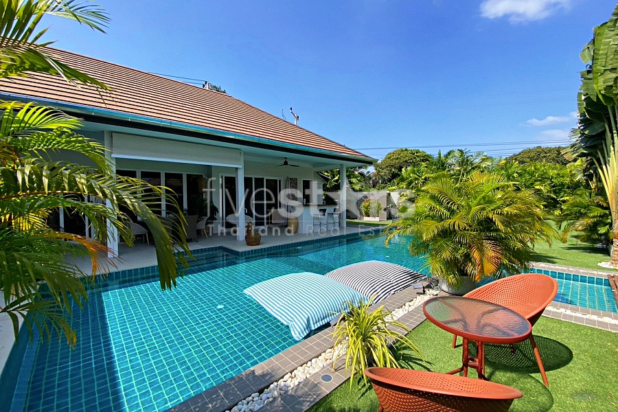 Modern 3 Bedroom Luxury Pool Villa For Sale in Huana Hua Hin, photo 11