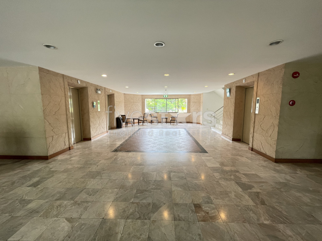 Palm Pavillion: 1 Bedroom Condo with Sea View, photo 14