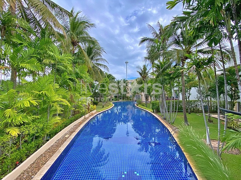 Luxurious 4 Bedroom 2 Storey Villa On Private Residence, photo 5
