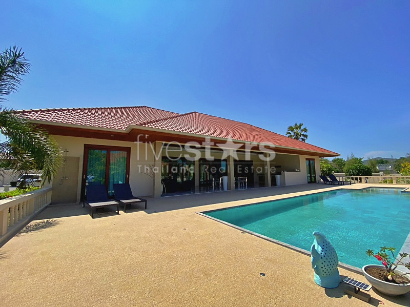 Elegant Thai-Bali Pool Villa for Sale Near Khao Kalok Beach, photo 2