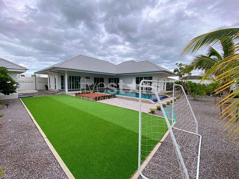 Mountain View 3 Bed 4 Bath Pool Villa For Sale in Paknampran, photo 3