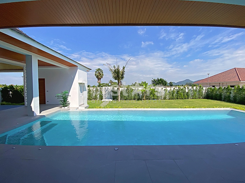 Premium 4-Bedroom Mountain View Pool Villa in Thung Yao, Hua Hin – For Sale or Long-Term Rent with Option to Buy, photo 4