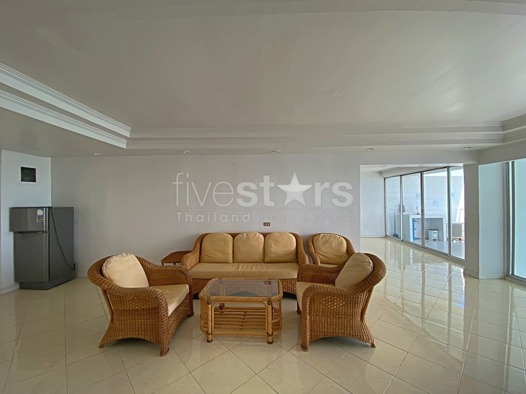 Milford Paradise: 3 Bedroom Beachfront Condo In Khao Tao, photo 6