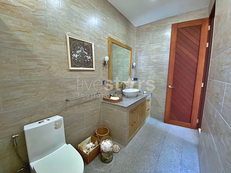 Elegant Thai-Bali Pool Villa for Sale Near Khao Kalok Beach, photo 15