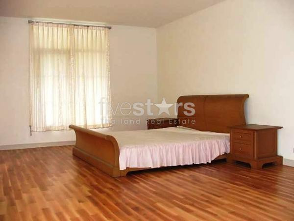 à Bangkok, bel appartement dans un petit immeuble de 8 étages., photo 3