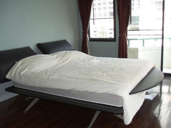 à Bangkok, bel appartement de 160 m² quartier Sala Daeng., photo 3