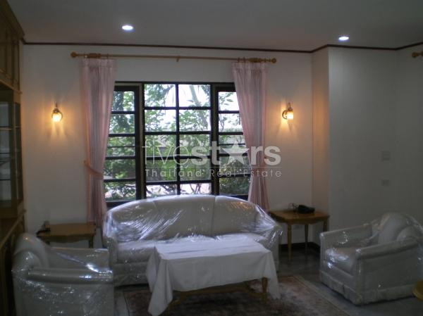 In Bangkok, charming colonial house close to Tong Lor area, photo 2