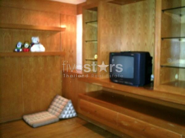 à Bangkok, bel appartement de 62 m² avec 1 chambre quartier Sathorn, photo 2