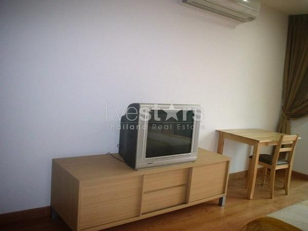 à Bangkok, joli studio de 45 m² quartier Sala Daeng, photo 2