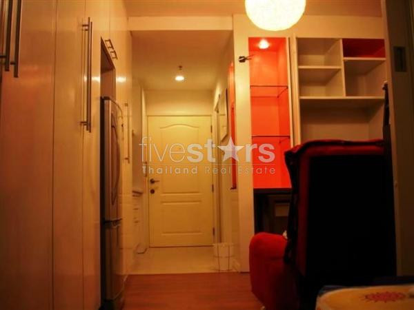 à Bangkok, quartier Asoke, joli studio de 35 m².