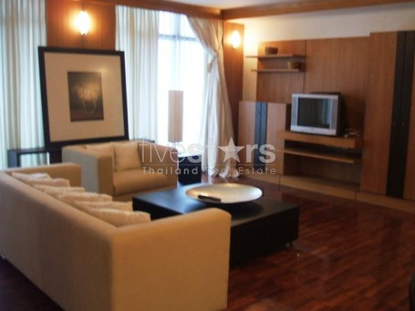 A Bangkok, grand appartement de 92 m² avec 1 chambre