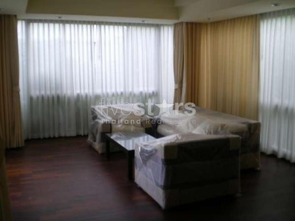 à Bangkok, villa neuve avec pisicne privée proche de Tong Lor, photo 2