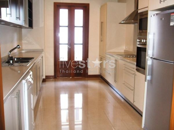 à Bangkok, bel appartement moderne dans immeuble de standing, photo 3