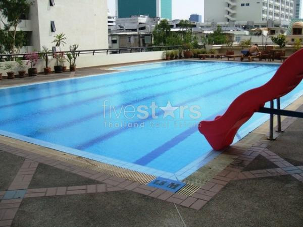 à Bangkok, joli duplex de 160 m² quartier Phahonyothin, photo 3