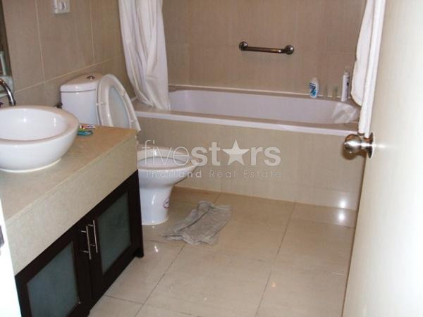 à Bangkok, grand appartement de 140 m² avec 3 chambres, photo 3
