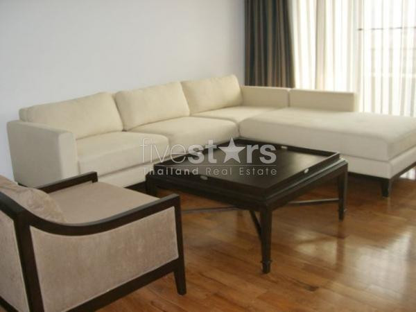 à Bangkok, appartment moderne avec 3 chambres quartier Sathorn